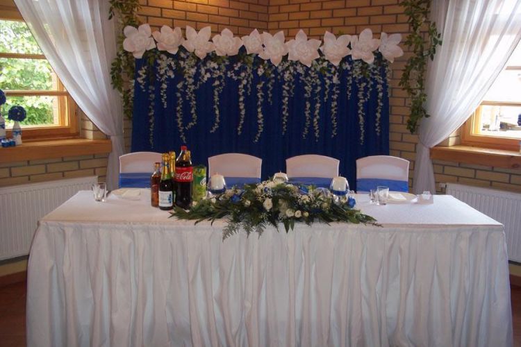 9-b-zA83CF175-FFAA-9D36-9818-0AC31897C9AB.jpg